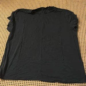 Lululemon black t-shirt size 20